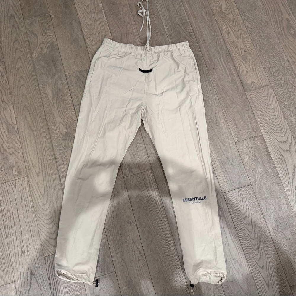 Fear of God ESSENTIALS Cream Drawstring Joggers